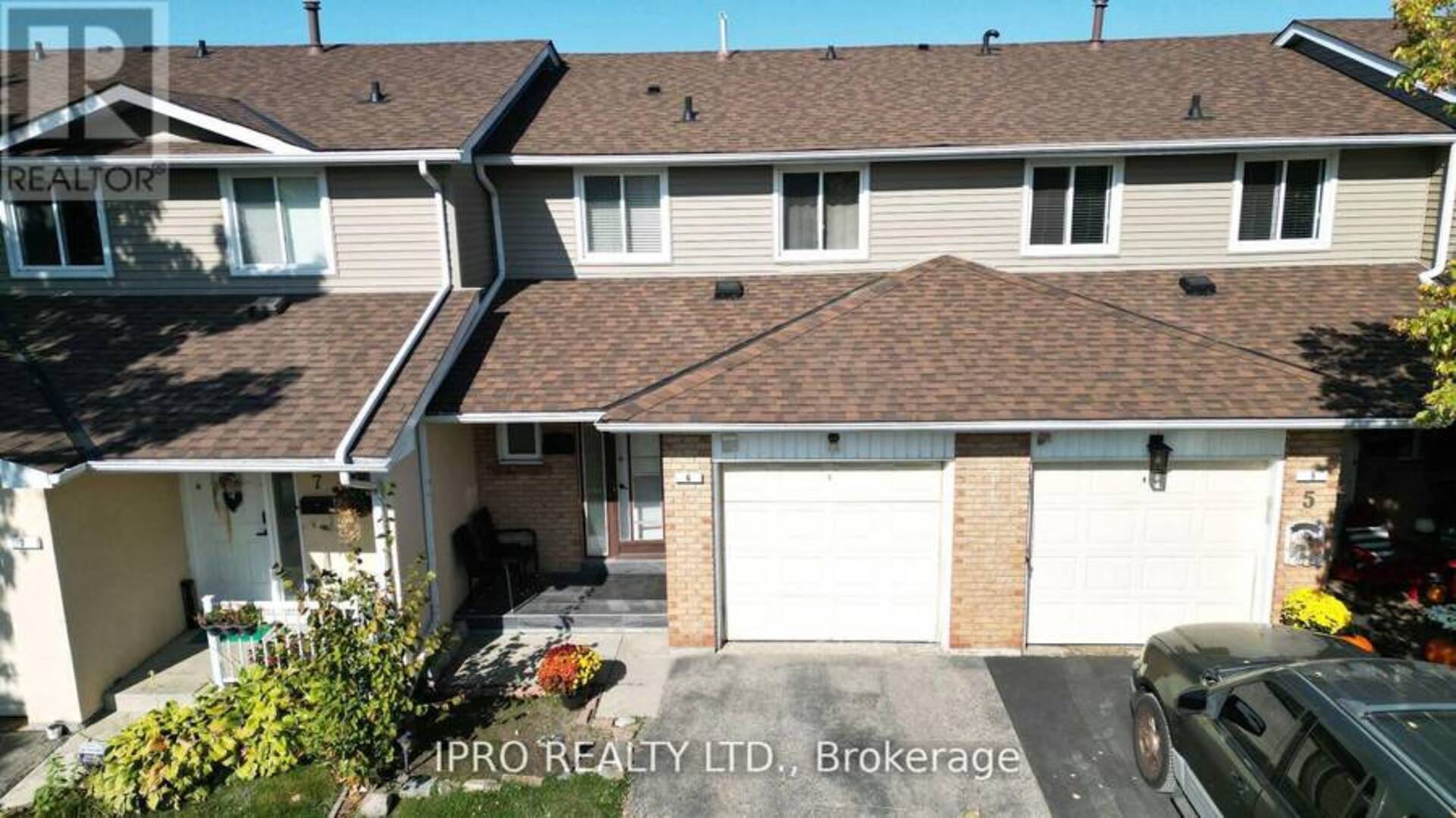 6 CARISBROOKE COURT Brampton 