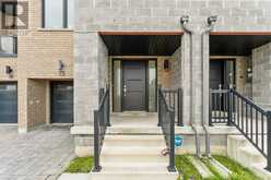 13 GRIDIRON GATE Vaughan 