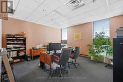 205 - 125 NORFINCH DRIVE Toronto