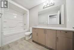 #2 - 182 BRIDGE CRESCENT Minto