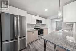 #2 - 182 BRIDGE CRESCENT Minto