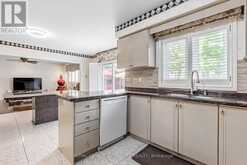 6 BOXWOOD CRESCENT Markham 