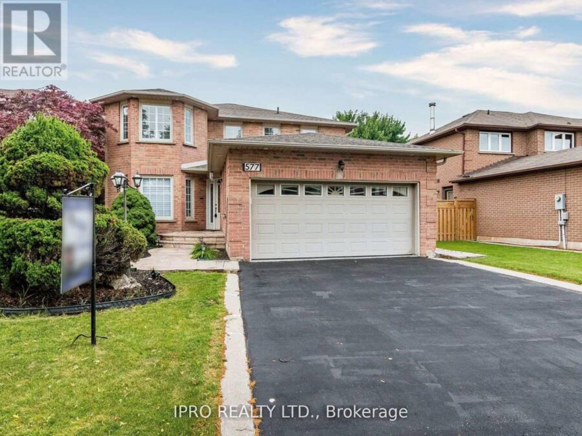 577 YORKMINSTER CRESCENT Mississauga