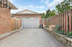 3 BYWOOD CRESCENT Hamilton