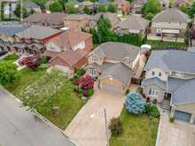 162 SILVERLACE CIRCLE Hamilton 