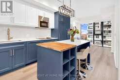 512 - 840 ST CLAIR AVENUE W Toronto