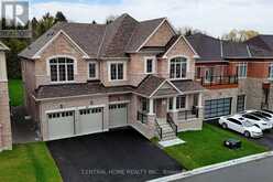 27 UPBOUND COURT East Gwillimbury 