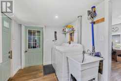 3829 CROSSLAND ROAD Springwater