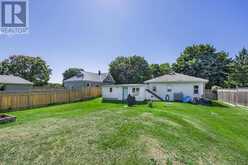 3829 CROSSLAND ROAD Springwater