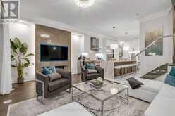 869 CLARK AVENUE W Vaughan 