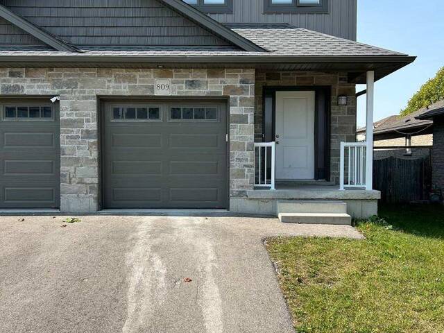 809 STONEGATE DRIVE Woodstock Ontario