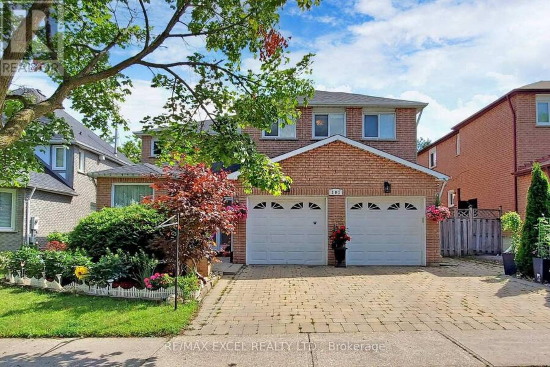 391 MANHATTAN DRIVE Markham 