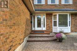 579 SHEPPARD AVENUE Pickering 