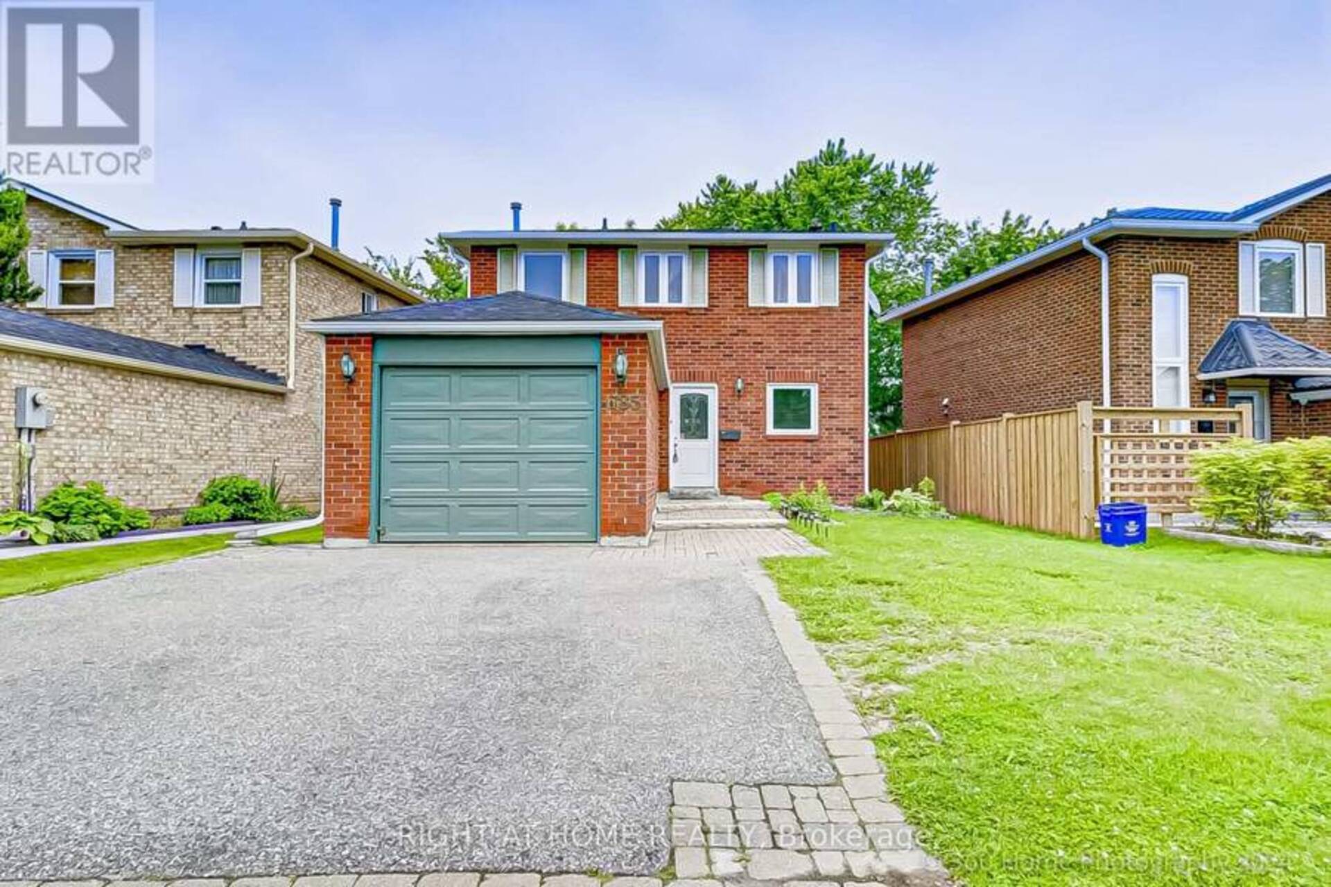 685 FOXWOOD TRAIL Pickering