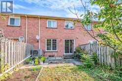 86 OLDHILL STREET W Richmond Hill 