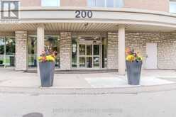 704 - 200 BURNHAMTHORPE ROAD E Mississauga