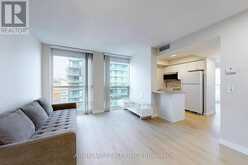 2712 - 763 BAY STREET Toronto