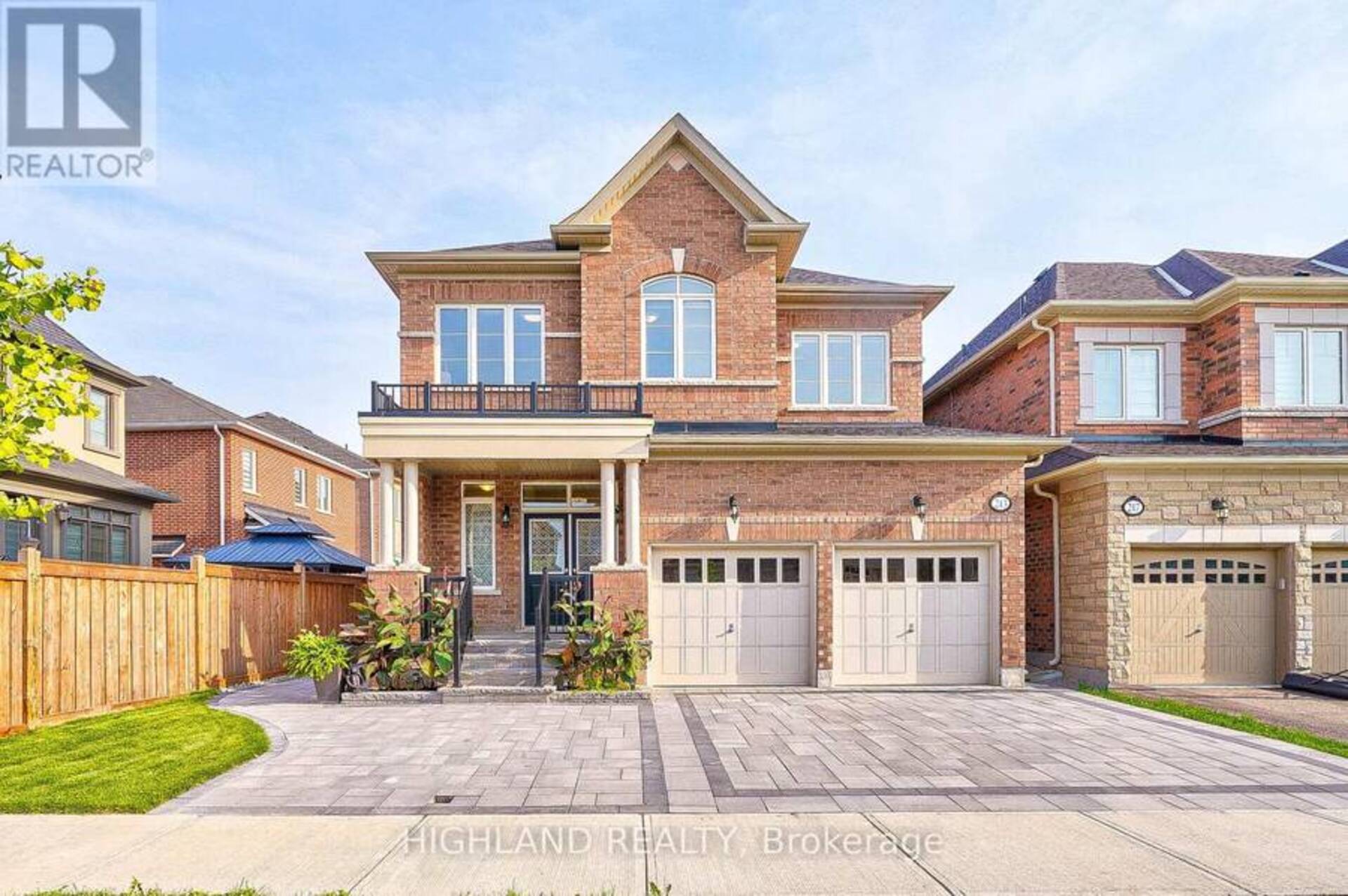 213 CAMELLIA CRESCENT Oakville