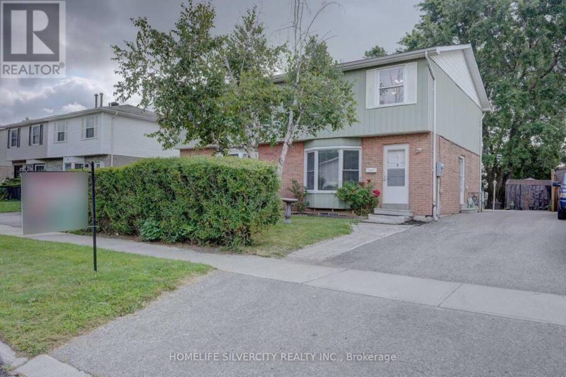 5 CRAWFORD DRIVE Brampton