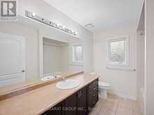 3104 CARDROSS COURT Oakville 