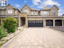 3104 CARDROSS COURT Oakville 