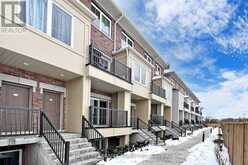 14 - 470 BERESFORD PATH Oshawa