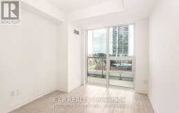 707 - 2033 KENNEDY ROAD Toronto