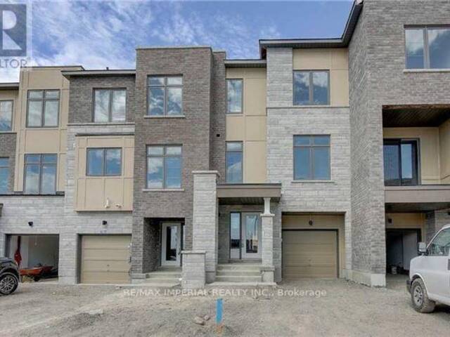 32 VANTAGE LOOP Newmarket  Ontario