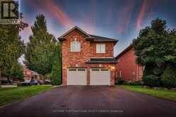 2250 HUMMINGBIRD WAY Oakville