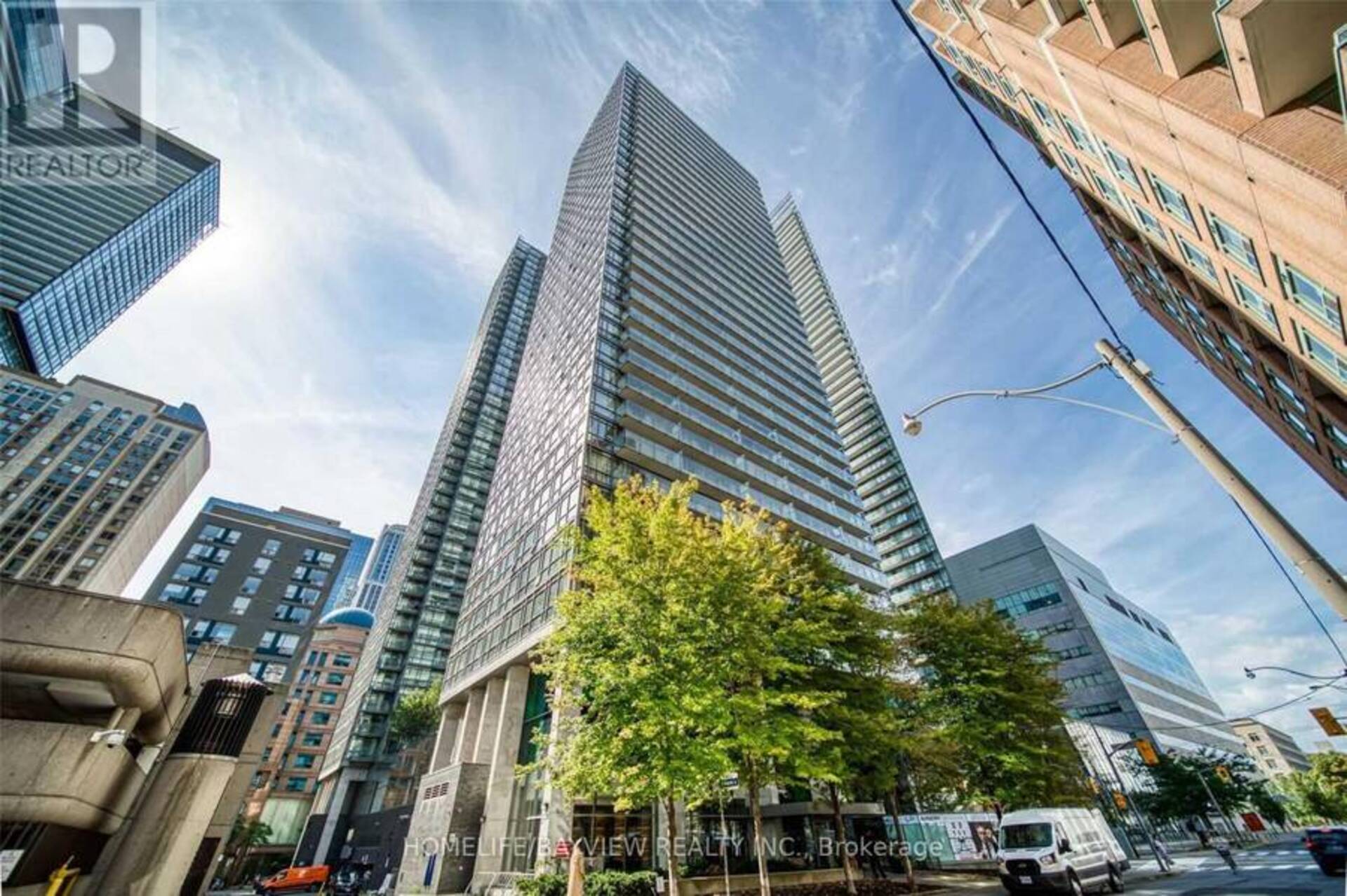 2407 - 37 GROSVENOR STREET Toronto