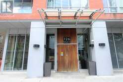 401 - 126 SIMCOE STREET Toronto