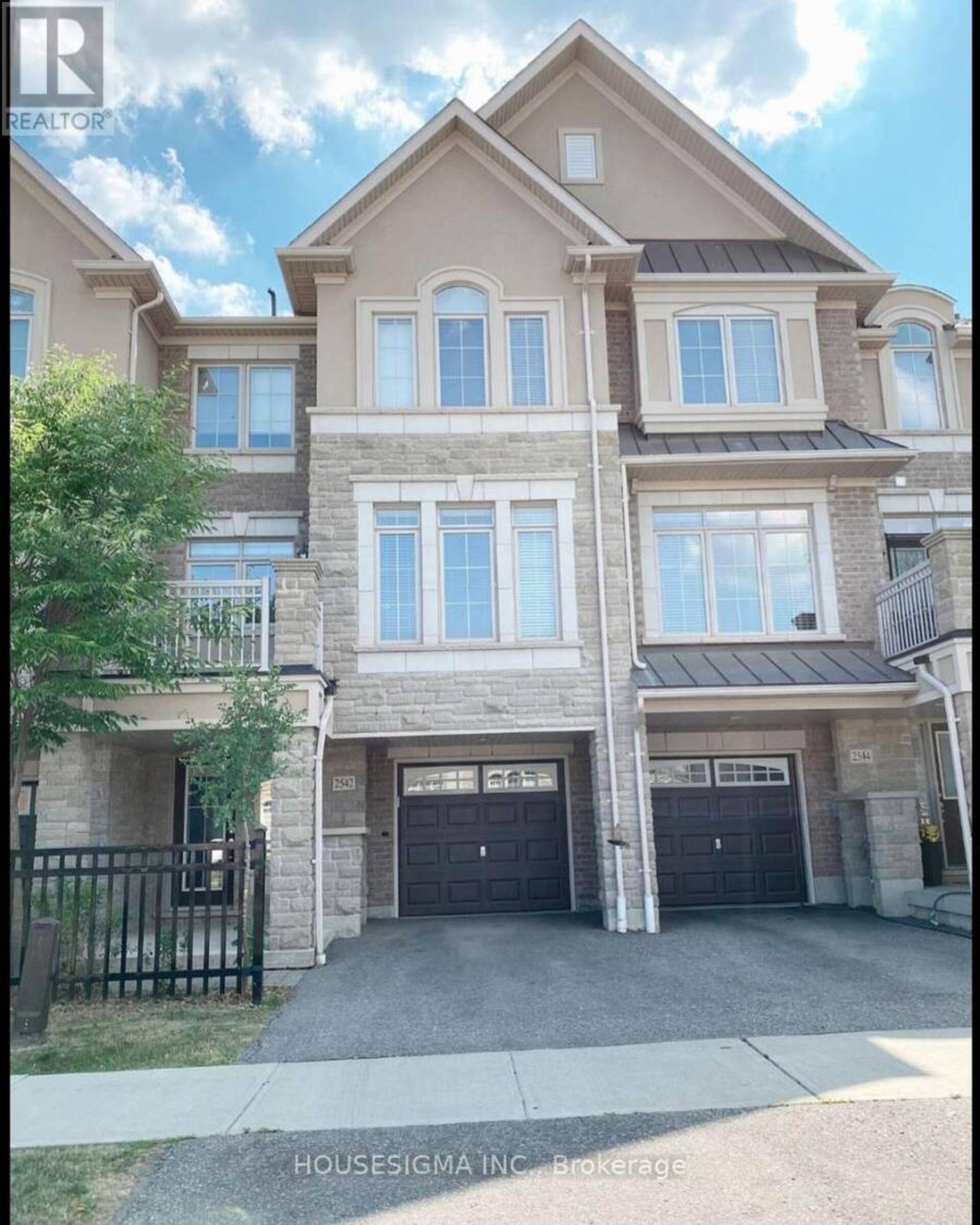 2542 GRAND OAK TRAIL Oakville 