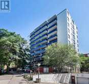 405 - 15 WALMER ROAD Toronto