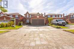 207 MOSSBROOK SQUARE Pickering 