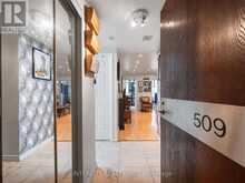 509 - 717 BAY STREET Toronto