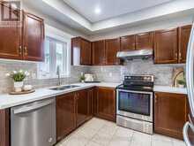 956 ORMOND DRIVE Oshawa 