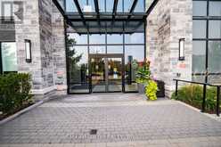 916 - 15 WATER WALK DR DRIVE Markham