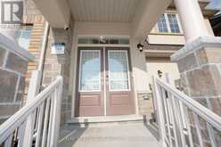 ROOM - 152 BEN SINCLAIR AVENUE East Gwillimbury