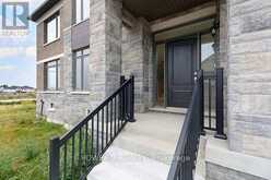 27 ROCHESTER DRIVE Barrie