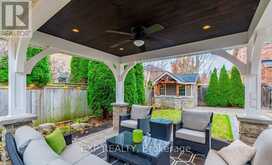 2284 FOXHOLE CIRCLE Oakville 