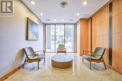 710 - 256 DORIS AVENUE Toronto