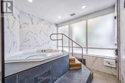 710 - 256 DORIS AVENUE Toronto