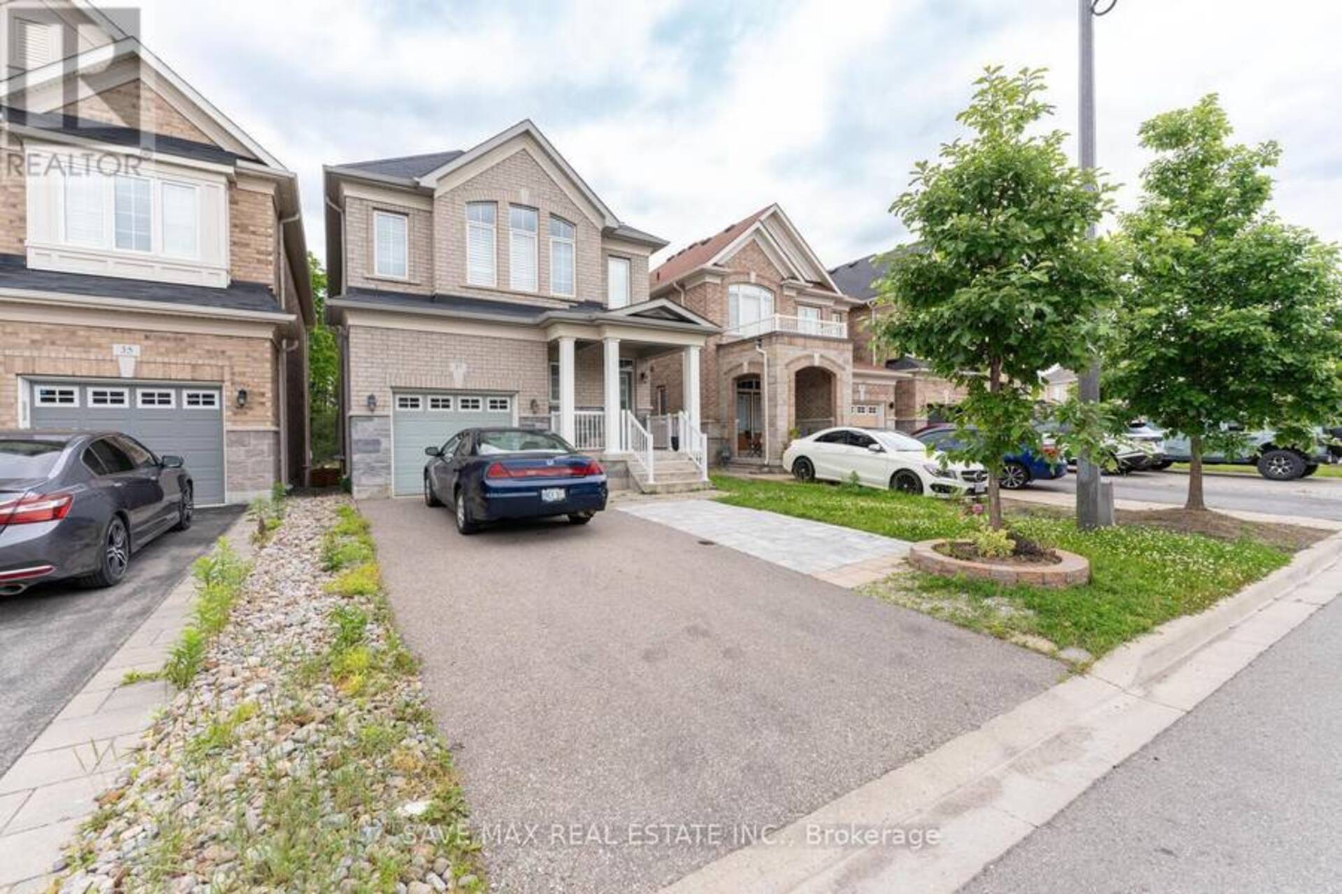 37 UPPER CANADA COURT Halton Hills