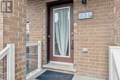 65 - 31 CASPIAN SQUARE Clarington