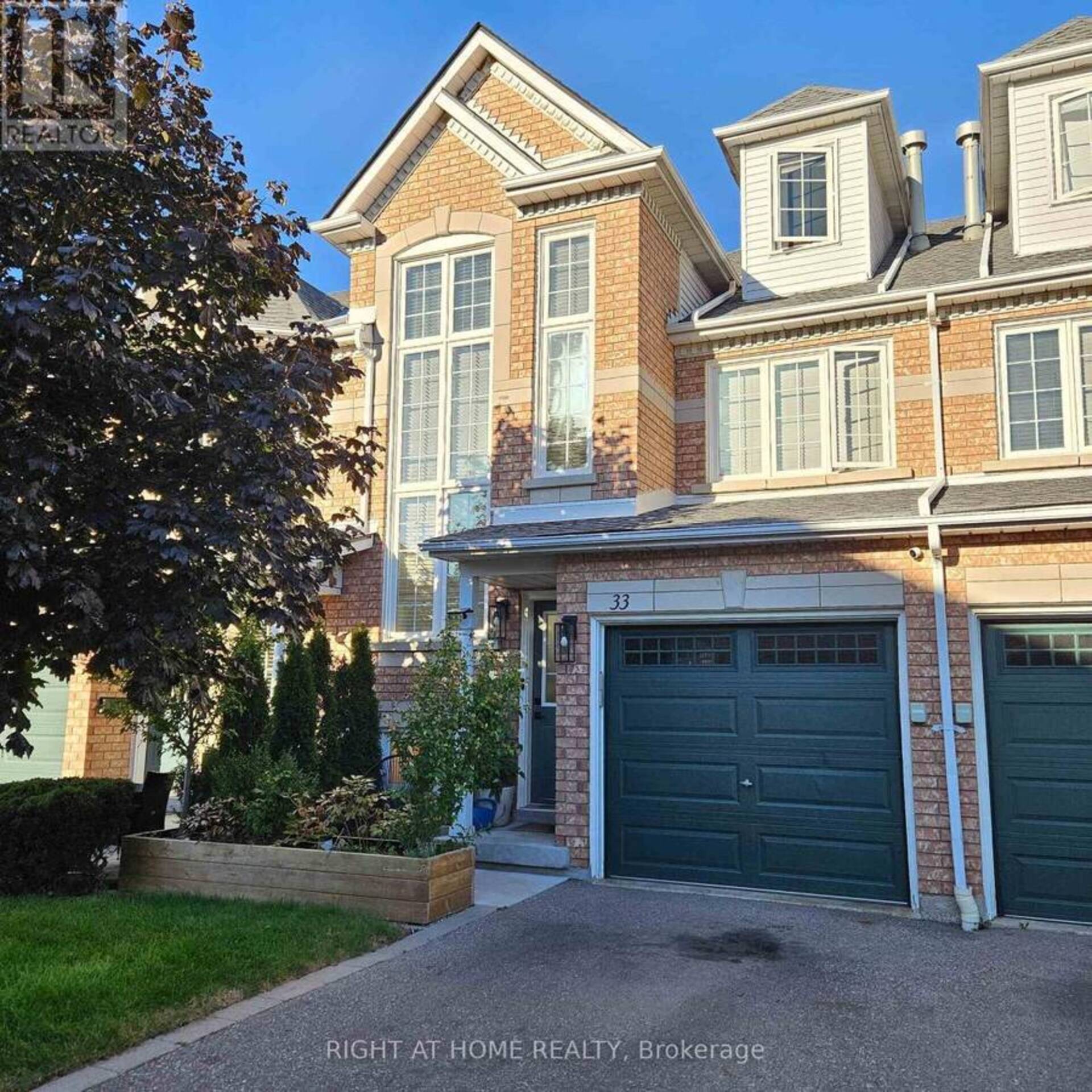 33 - 455 APACHE COURT Mississauga