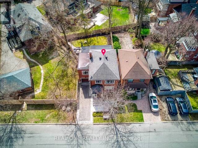 393 SUMMERHILL AVENUE Toronto Ontario