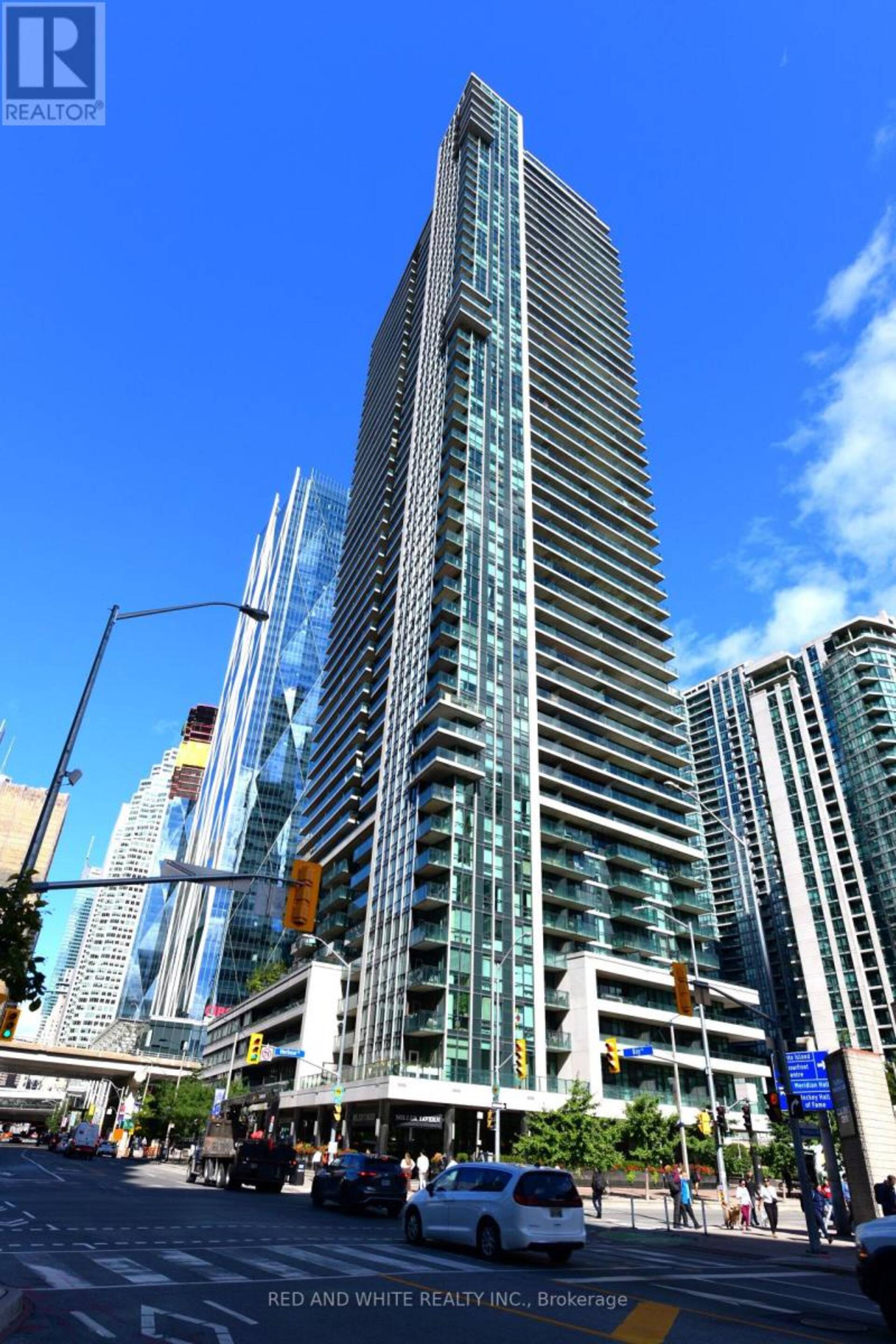 2510 - 33 BAY STREET S Toronto