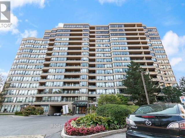 1528 - 32 CLARISSA DRIVE Richmond Hill  Ontario