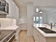 UNIT 4 - 18 ELM AVENUE Toronto 