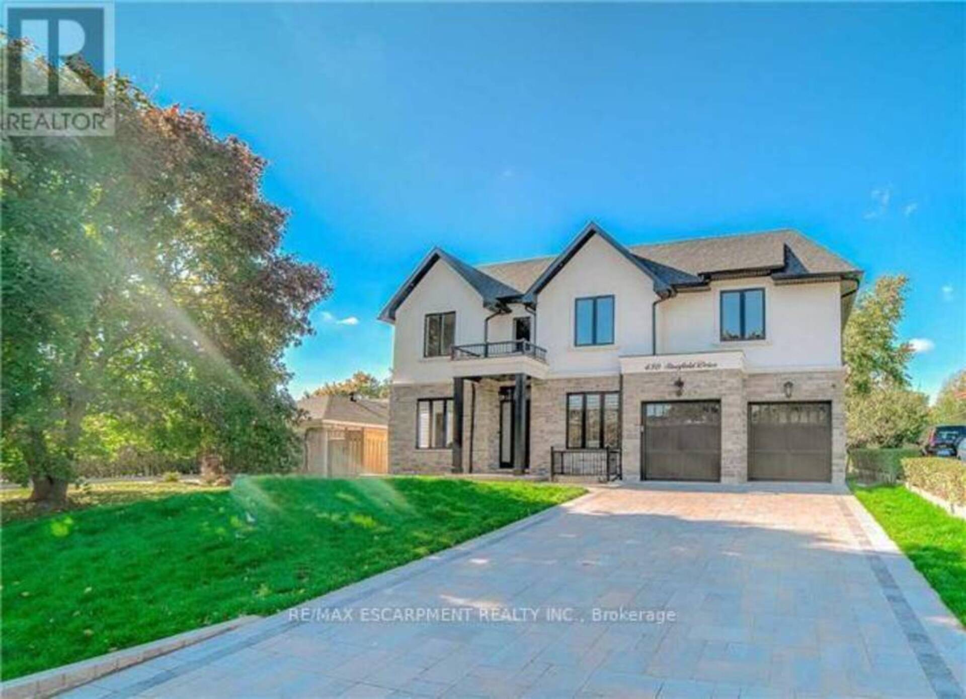 430 STANFIELD DRIVE Oakville